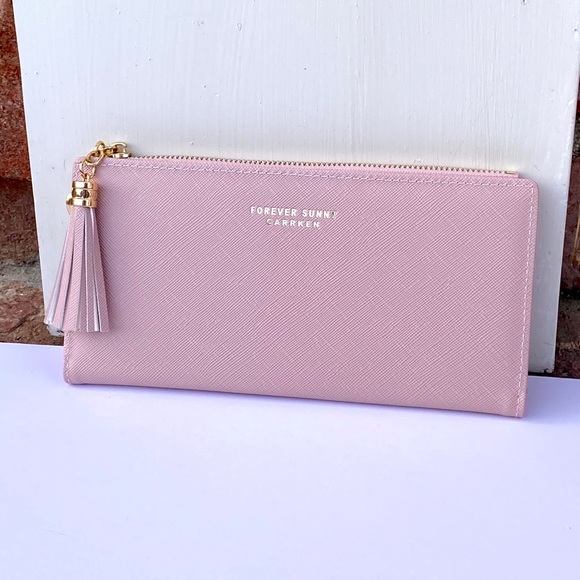 Charm Wallet - Picture 5 of 6